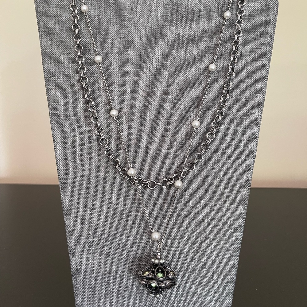 Vintage double chain necklace with rhinestone pendant